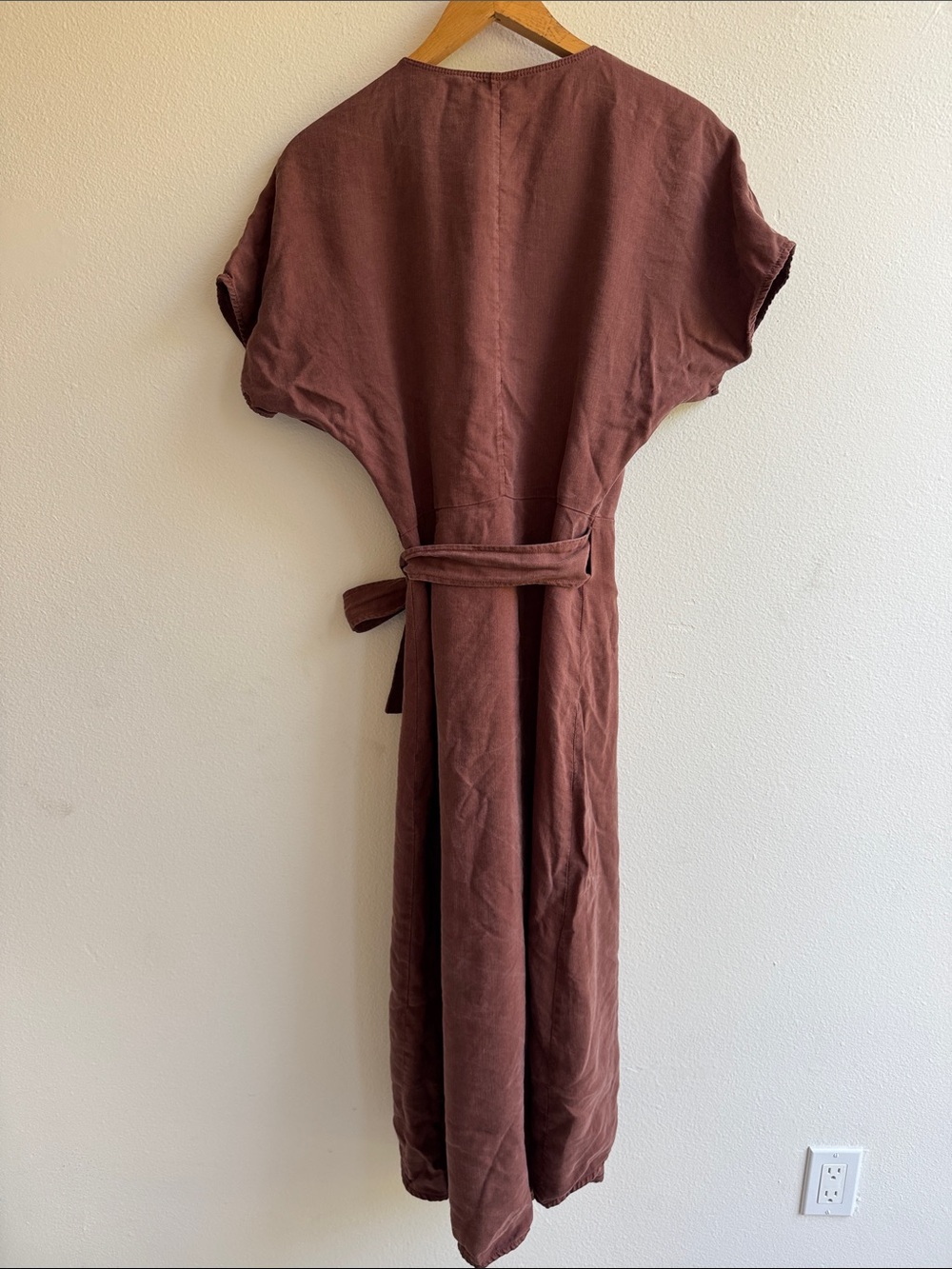 Aritzia Wifred Brown Madalane Wrap Linen Blend Dress Medium - Picture 4 of 9